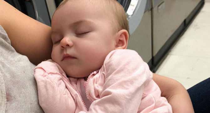 I Fell Asleep in the Laundry Room with My Baby โ But When I Opened the Washer, I Couldnโt Believe What I Saw Inside