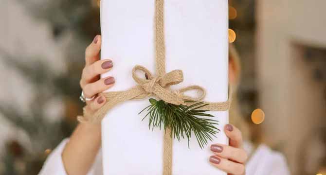 My MIL Kept Regifting Me Her Trash Along with Nasty CommentsโUntil I Gave Her a โGiftโ Sheโll Never Forget