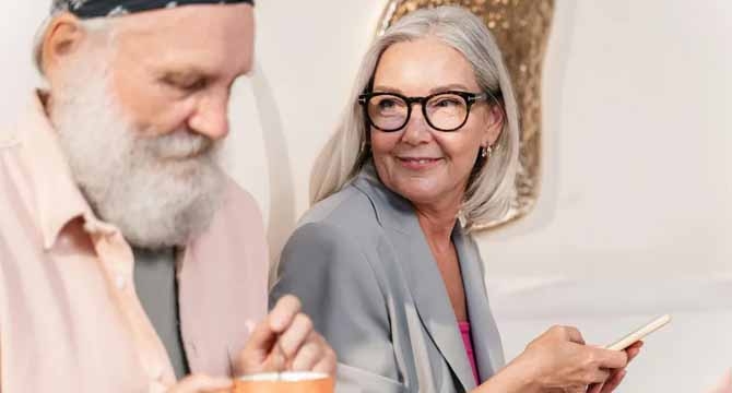 Man Rented His Apartment to a Sweet Old Couple โ When They Moved Out, He Was Shocked by What He Found Inside