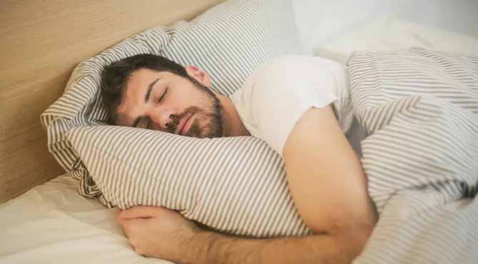 Husband Starts Sleeping on the Couch Every Night โ The Real Reason Made the Womanโs Heart Break