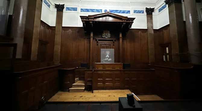 I Bought My Late Momโs House So My Sister Couldnโt Tear It down โ Then I Found Her Real Will Hidden Inside