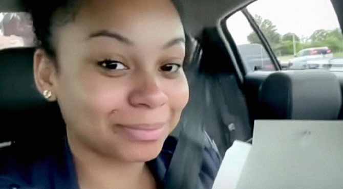 My Husband Asked Me to Bring Dinner to His Sick Mom โ On My Way There, My Lawyer Called Me Shouting โGo Back Now!โ