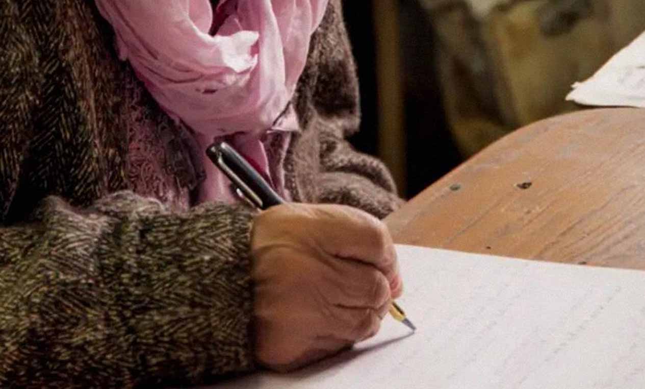 My Oldest Student Wrote About Her Life for the Final – What She’d Hidden Left Me in Tears