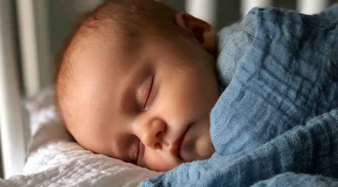 My Husband Mocked Me, Saying: โYou Always Look like You Rolled Out of Bedโ While I Tended to 3 Kids โ He Didnโt Notice This Coming