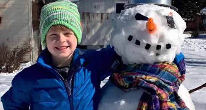 My Son Kept Building a Snowman, and My Neighbor Kept Running It Over with His Car – So My Child Taught the Grown Man a Lesson He’ll Never Forget