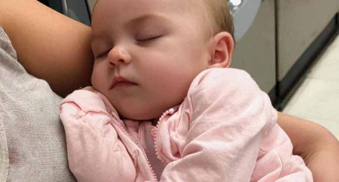 I Fell Asleep in the Laundry Room with My Baby โ But When I Opened the Washer, I Couldnโt Believe What I Saw Inside