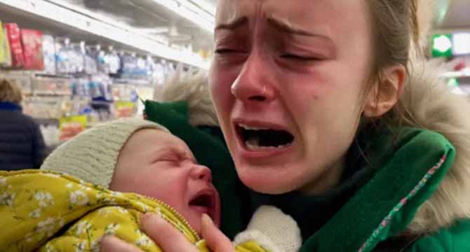 I Helped a Young Mom with Her Baby in a Grocery Store – Three Days Later, a Large Black SUV Was Parked Right Outside My House