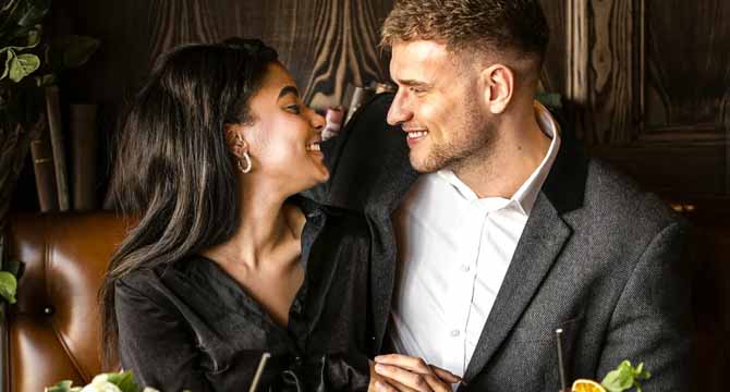 My High School Crush Invited Me on a Restaurant Date Years Later, but I Was Speechless When It Was Time to Pay the Bill