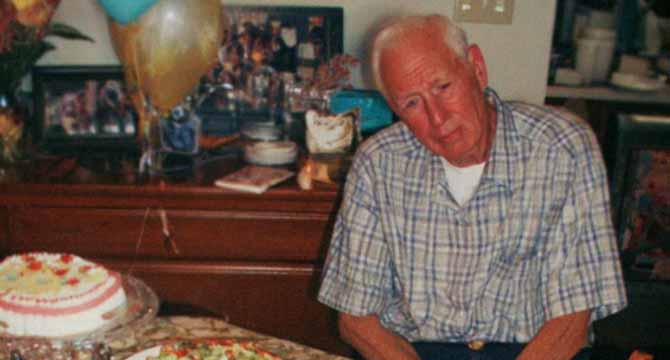 I Kept Declining My Grandpaโs Birthday Invitations โ Years Later, I Returned and Found Only a Ruined House