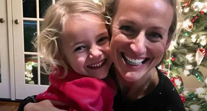 My Little Daughter Prepared a Wishlist for Santa but Her Last Wish Made Me Question My Marriage