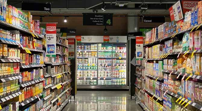 I Found a Diamond Ring on a Supermarket Shelf and Returned It to Its Owner โ the Next Day, a Man in a Mercedes Showed Up at My Door