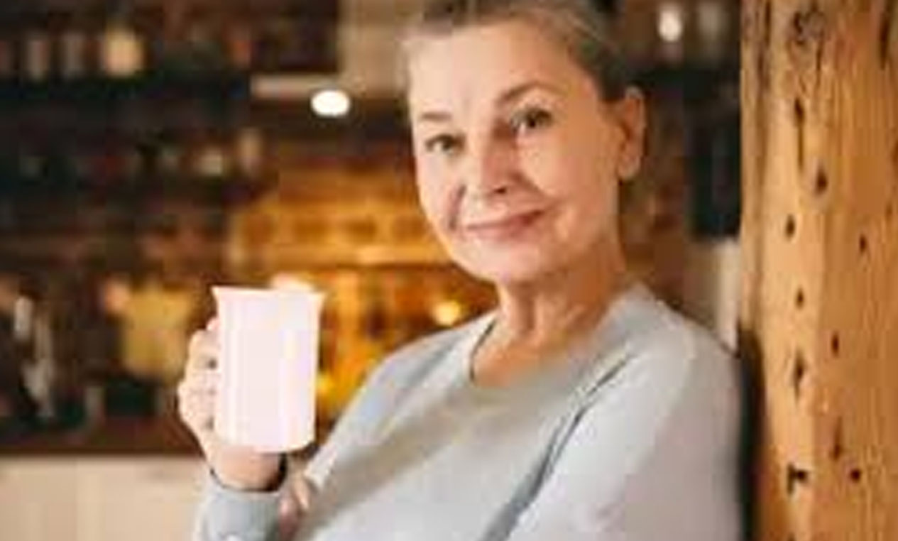 Entitled Woman Called Me, a 72-Year-Old Waitress, ‘Rude’ and Walked Out on a $112 Bill – I Showed Her She Picked the Wrong Grandma