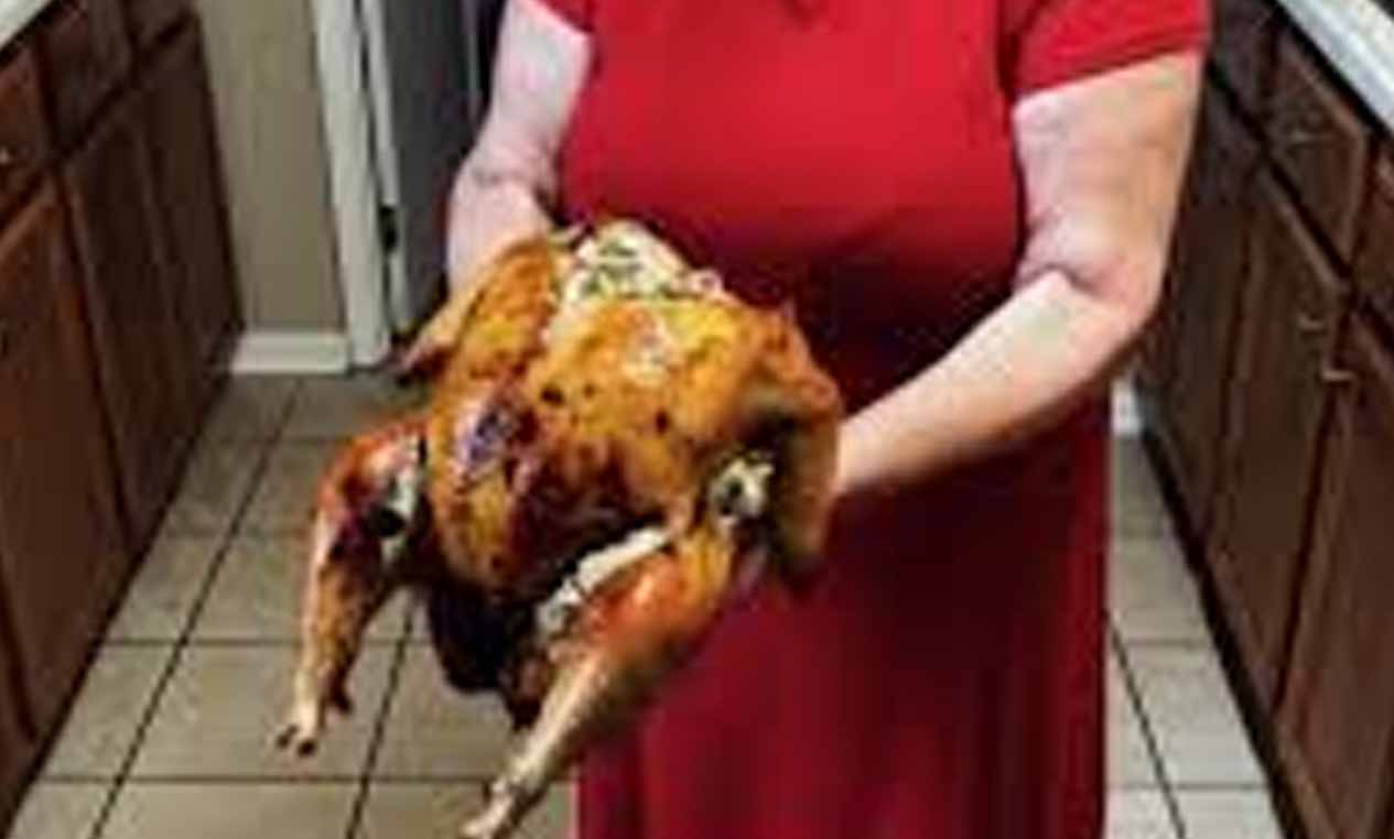 My MIL Threw the Thanksgiving Turkey I Spent 5 Hours Preparing into the Trash – Then My FIL Spoke Out