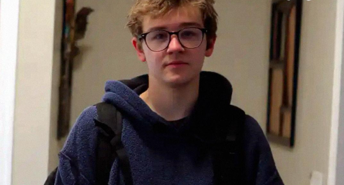 I Took an Unplanned Day Off to Secretly Follow My Son to Catch Him in a Lie โ What I Found Made My Knees Go Weak