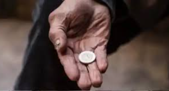 I Shared My Lunch With an Old Man by the Dumpsters — the Next Morning, a Black Limo Pulled Up Beside My Tent