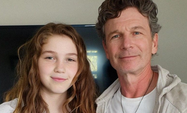 My Daughter ‘Went to School’ Every Morning – Then Her Teacher Called and Said She’d Been Skipping for a Whole Week, So I Followed Her the Next Morning