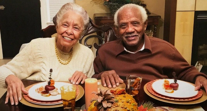 I Fell for My Daughter-in-Lawโs Grumpy Neighbor, but Thanksgiving Exposed the Awful Truth About Our Relationship โ Story of the Day