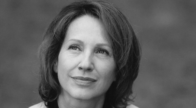 French Cinema Icon Nathalie Baye Dies at 77, Leaving a Lasting Legacy