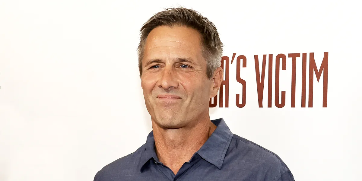 90s Heartthrob with Eyes Like ‘Crystals’ Has Aged Naturally with Gray Hair at 62—Why He Moved Away from Hollywood