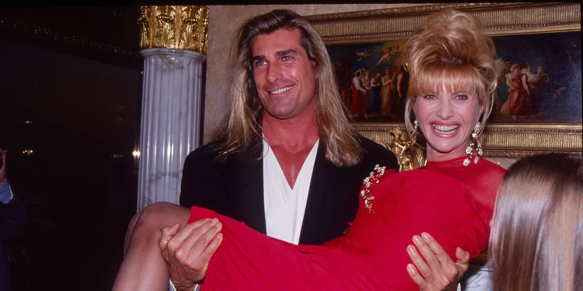 He Was Once One of the World’s Highest-Paid Male Models — And at 67, His Transformation Has People Doing a Double Take — 25+ Photos