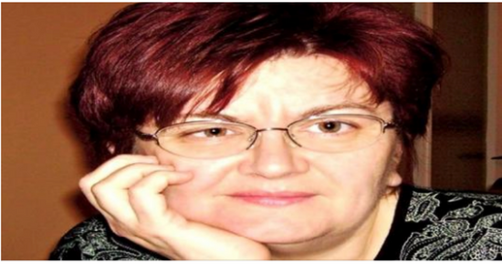 After 30 years of marriage, just as she imagined enjoying good times in her second youth, she was surprised with an unexpected divorce.